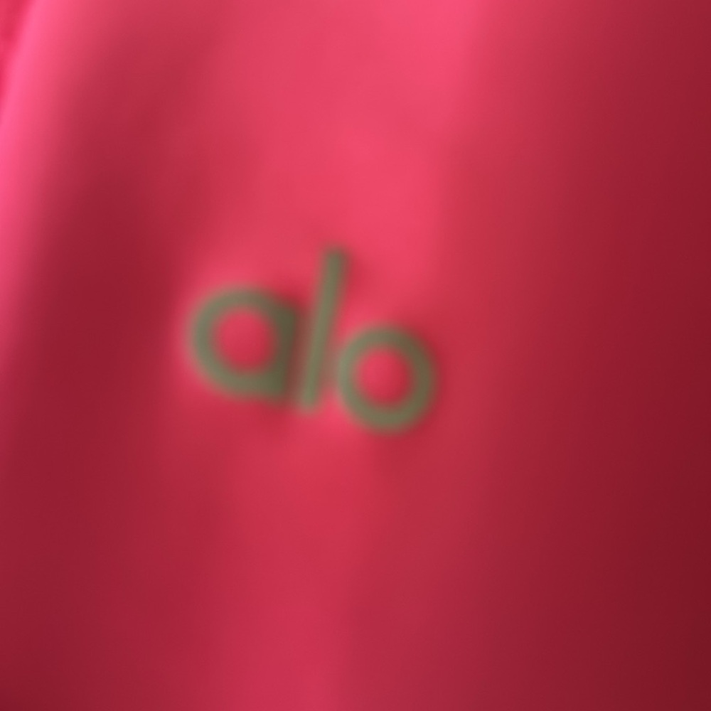 ALO Yoga Airlift leggings. Never worn - Picture 3 of 6